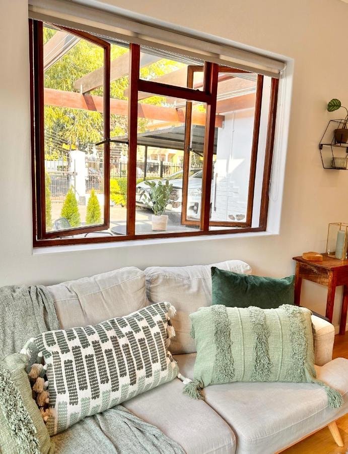 Petit Casa Central סטלנבוש מראה חיצוני תמונה
